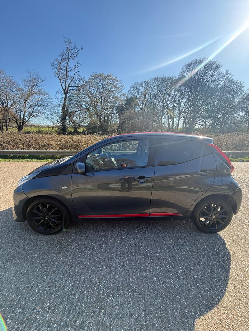 TOYOTA AYGO