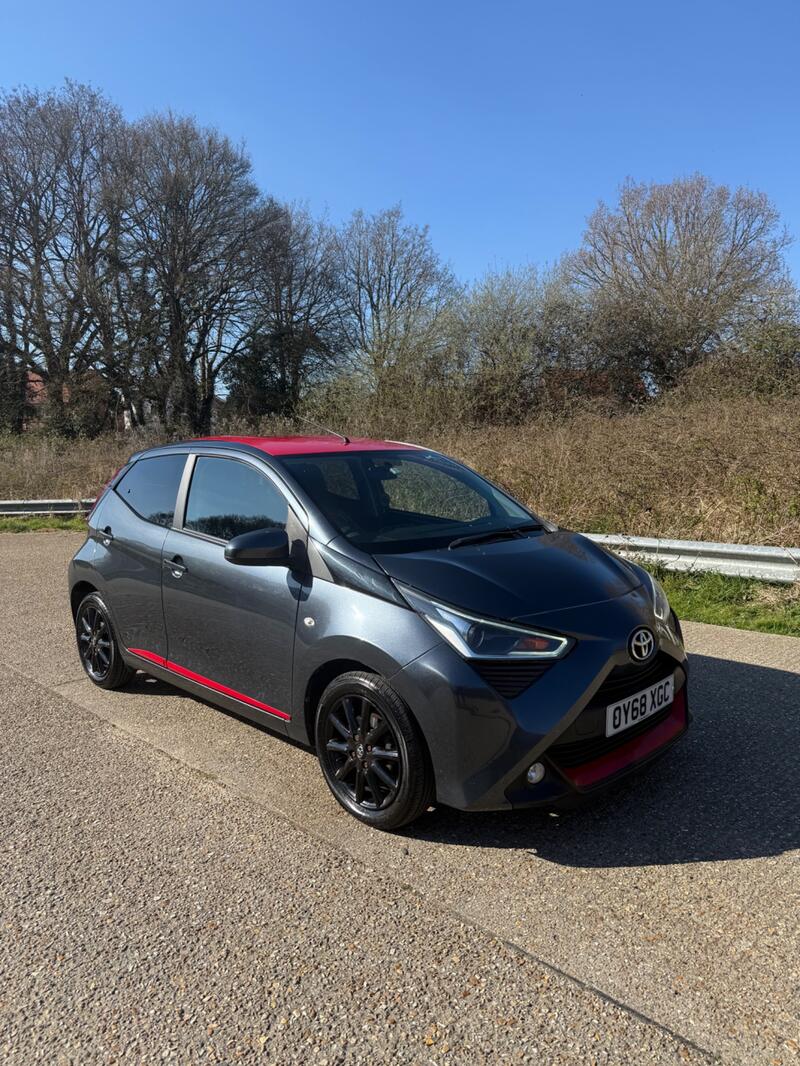 TOYOTA AYGO