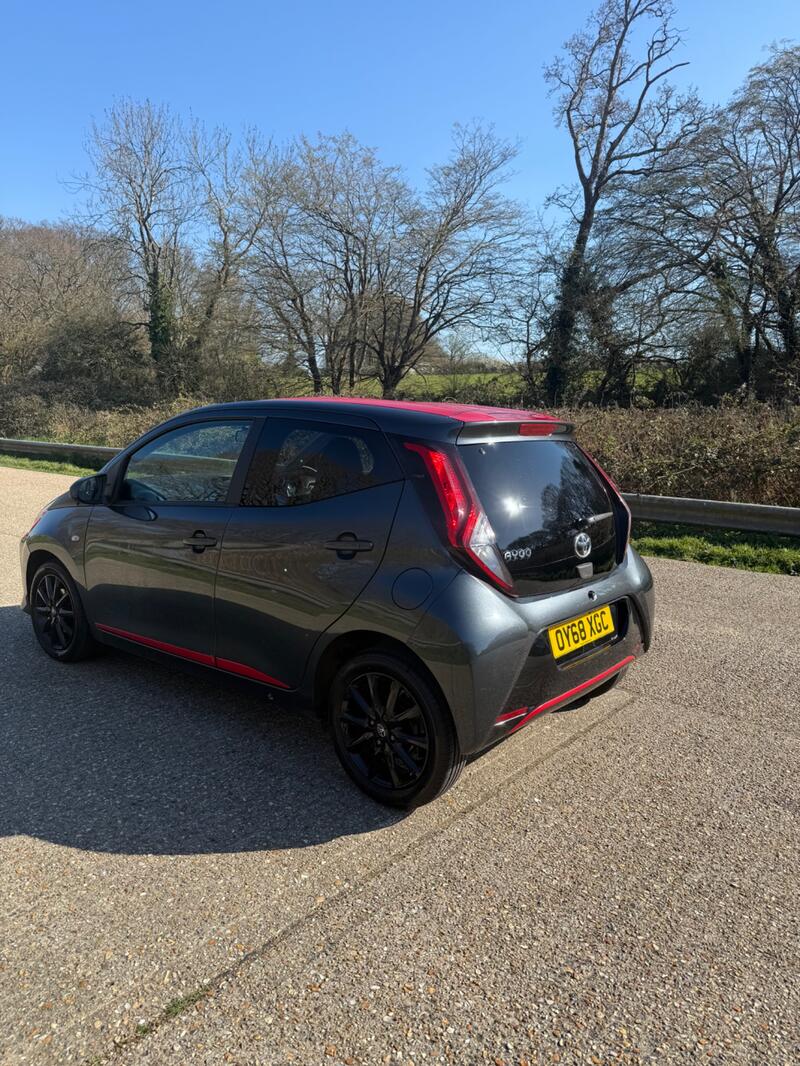 TOYOTA AYGO
