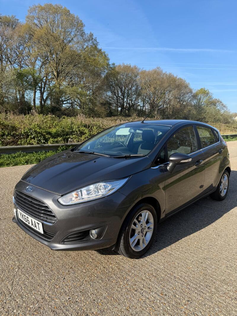 FORD FIESTA