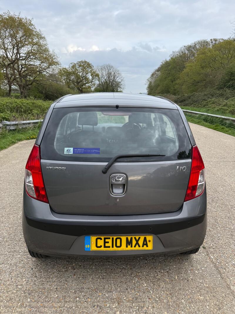 HYUNDAI I10