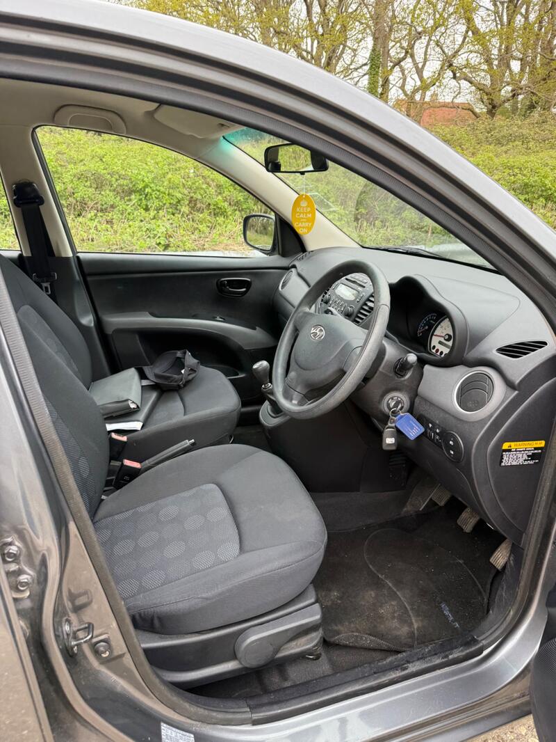 HYUNDAI I10