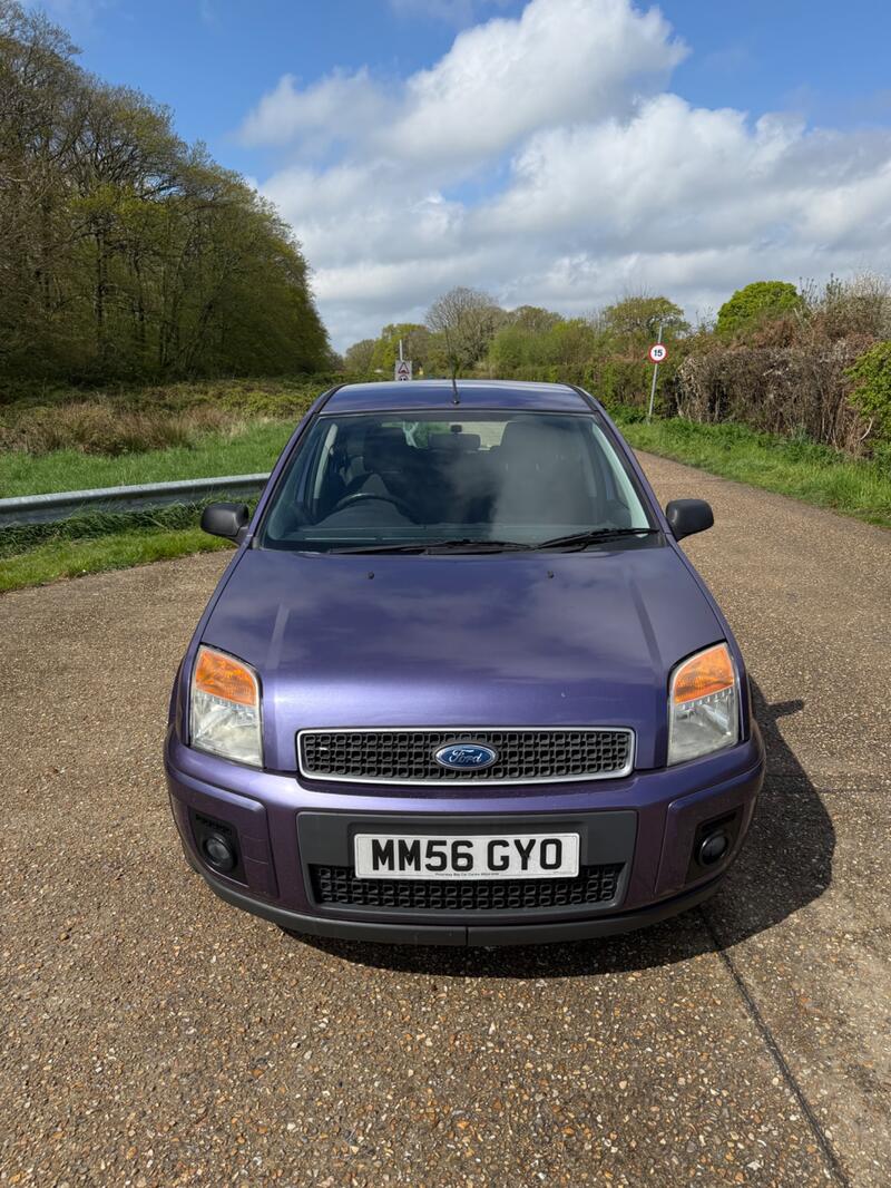 FORD FUSION