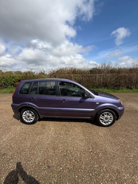 FORD FUSION 1.6 Zetec Climate