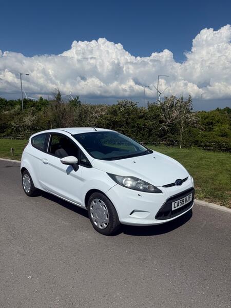 FORD FIESTA 1.3 Style