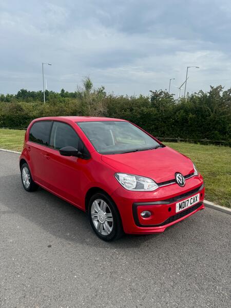 VOLKSWAGEN UP 1.0 High up!